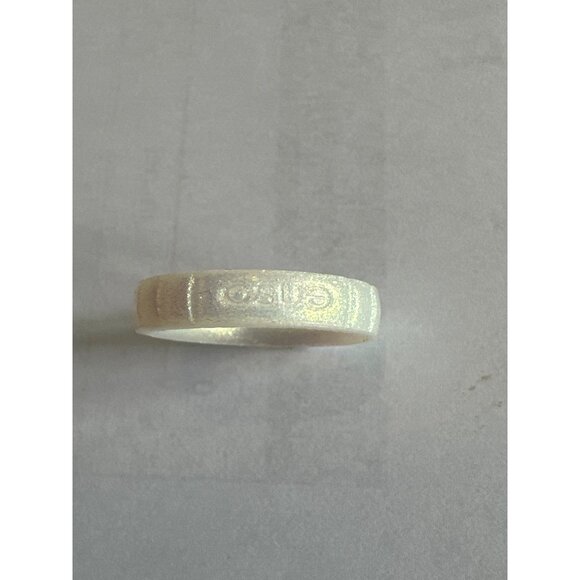 Enso Silicone Ring Unisex Size 4 Unicorn White Iridescent Pearl Comfortable Chic - Picture 3 of 5